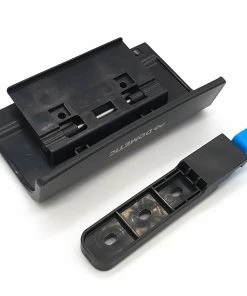 Dometic Spare - Handle, Latch And Lock Assembly For CRE50, CRE65 & CRE80 9 Dometic Spare - Handle, Latch And Lock Assembly For CRE50, CRE65 & CRE80 -Camping Shop Store 4450018622 4 73426.1635429698