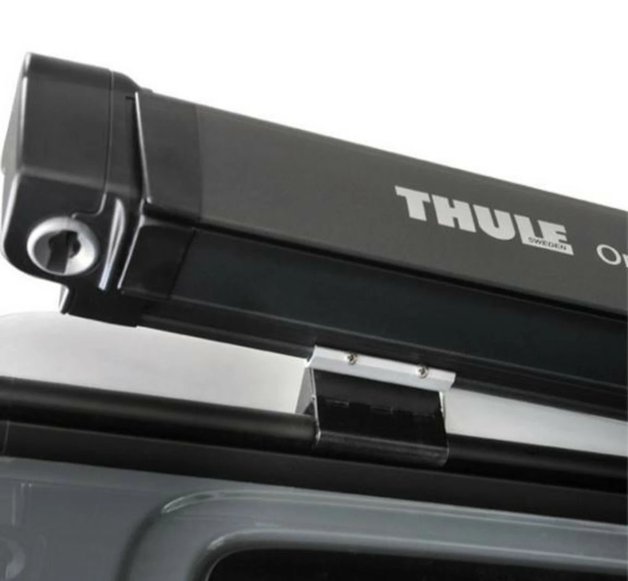 Thule Omnistor 4900 VW T5/T6 Campervan Awning And Bracket Kit 6 Thule Omnistor 4900 VW T5/T6 Campervan Awning And Bracket Kit - Image 4