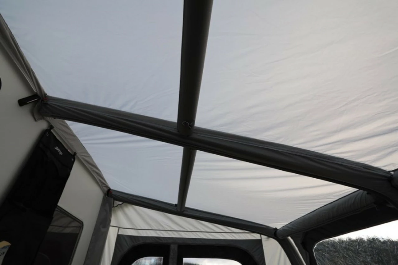 Vango Balletto Air Elements Shield Caravan Awning 12 Vango Balletto Air Elements Shield Caravan Awning - Image 10